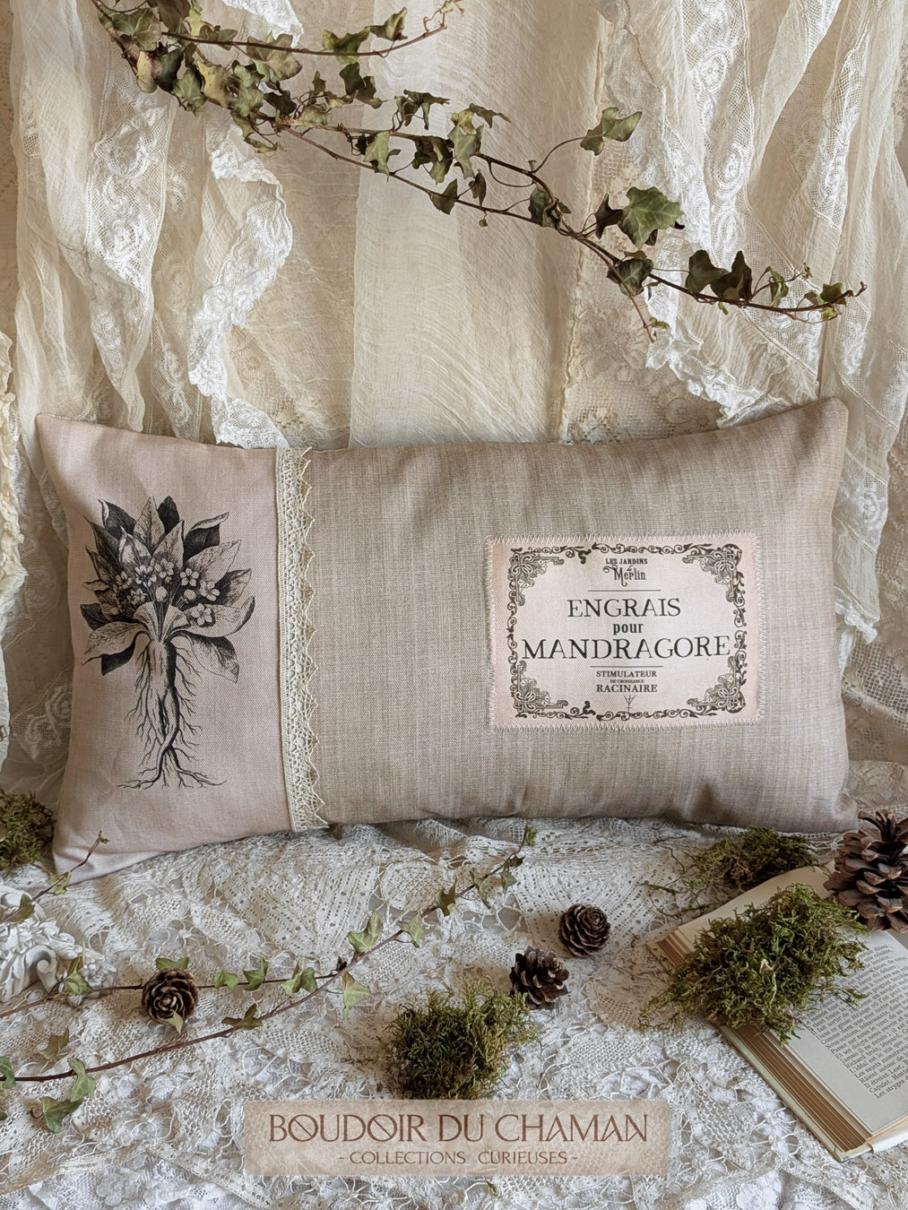 la housse de coussin Engrais pour Mandragore . illustration vintage 50X30cm