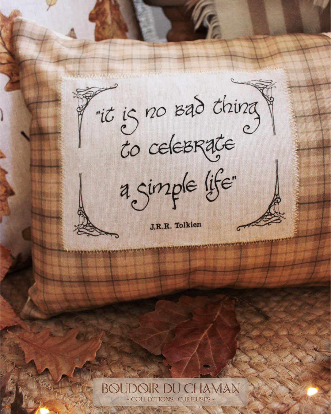 la housse de coussin Simple Life. Tartan Potiron. illustration originale du boudoir 30X50cm – Image 4