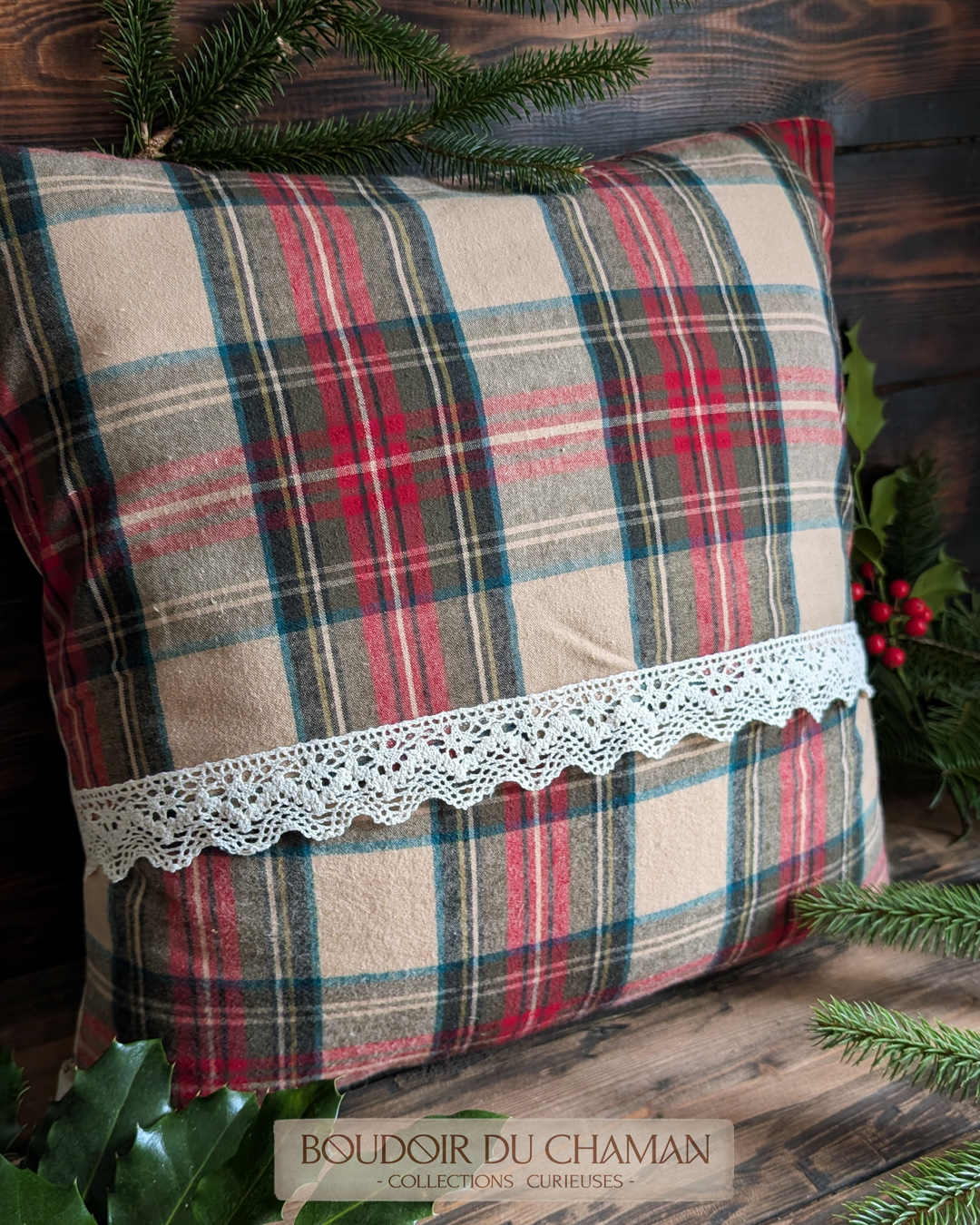 La housse de coussin Citrouille Enchantée Tartan de Noël . illustration originale 40X40cm – Image 2
