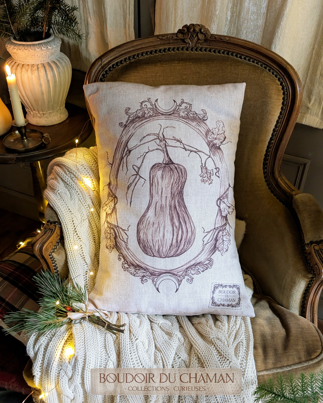 La grande housse de coussin Précieuse Butternut . illustration originale 60X40cm